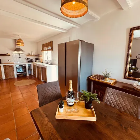 Villa Ibiza Dream Denia, Seaview, Pool, Bbq, Airco, Wifi *